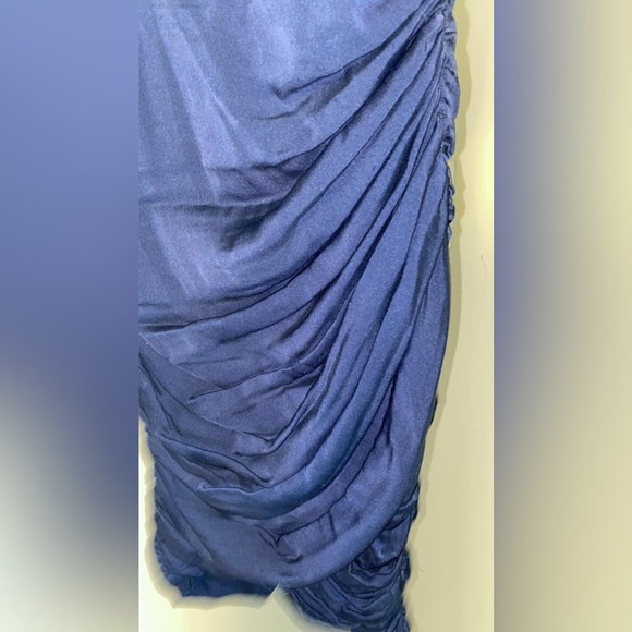 Alice + Olivia Ruffle Blue Midi Dress. - Picture 2 of 7